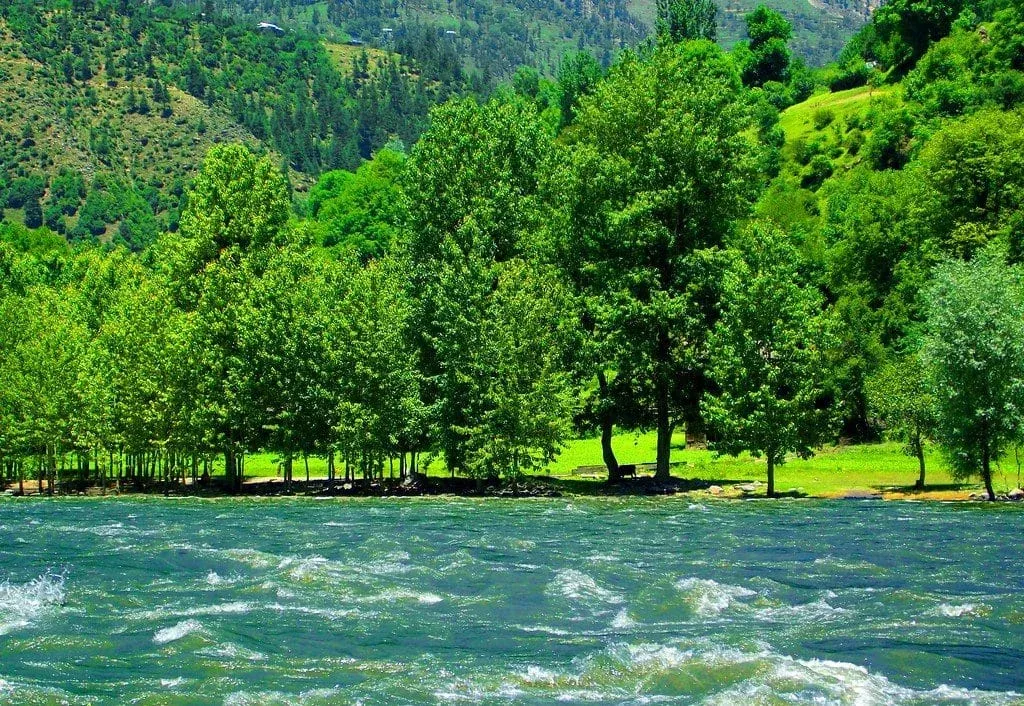 Scenic view of Keran Valley