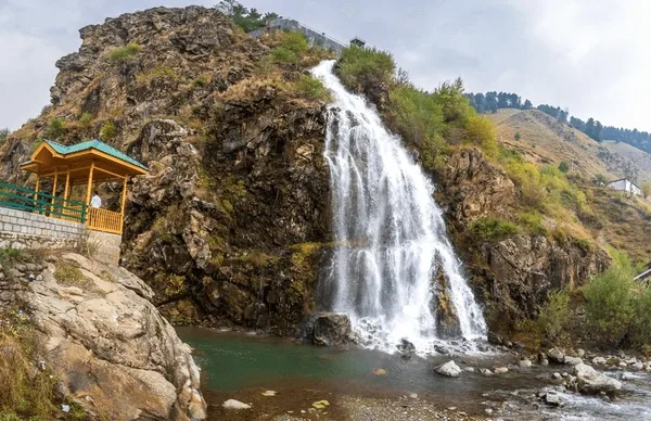 Enjoy the Waterfall Views icon